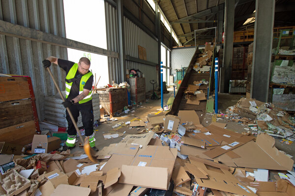Entsporgen_Zügeln_Reinigen_Kuster Recycling AG